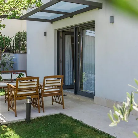 Riva Garden Exclusive