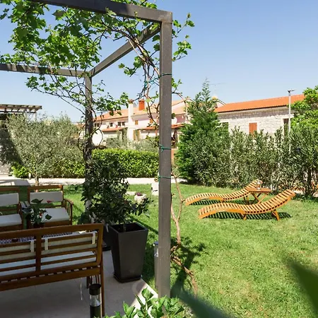 Riva Garden Exclusive Funtana